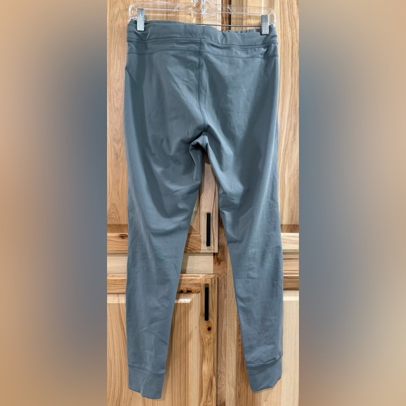 Women’s Gray Born Primitive Textured Knee Jogger Pants Sporty Athletic Active - Picture 8 of 13